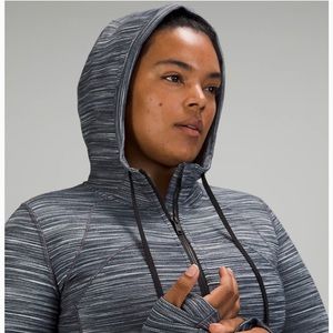 Excellent condition! Navy Hooded Define Jacket 
Nulu